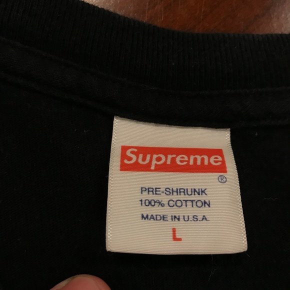 Supreme x Araki Rose - Picture 2 of 3